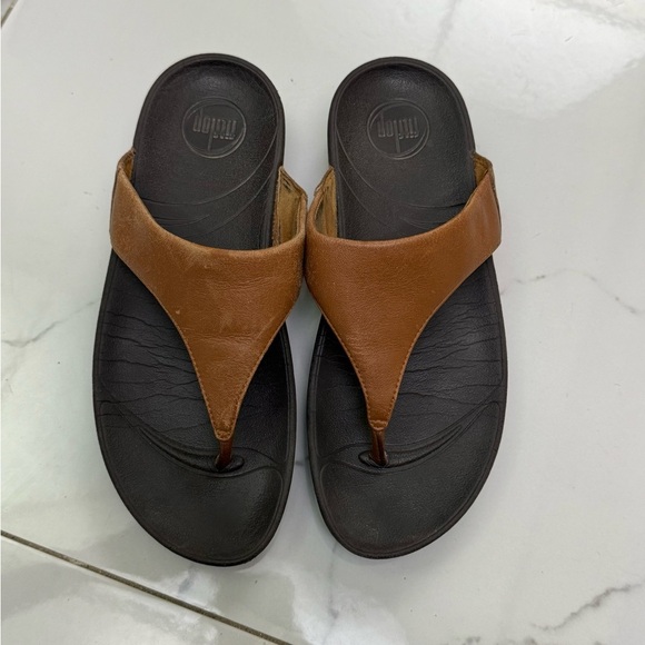 Fitflop Brown and Black Sandals Sleek Design Size 7 - Picture 1 of 7